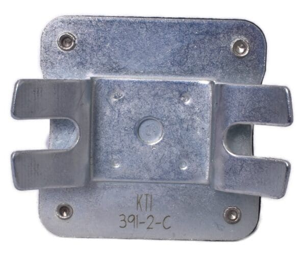 A metal square with two brackets attached to it.